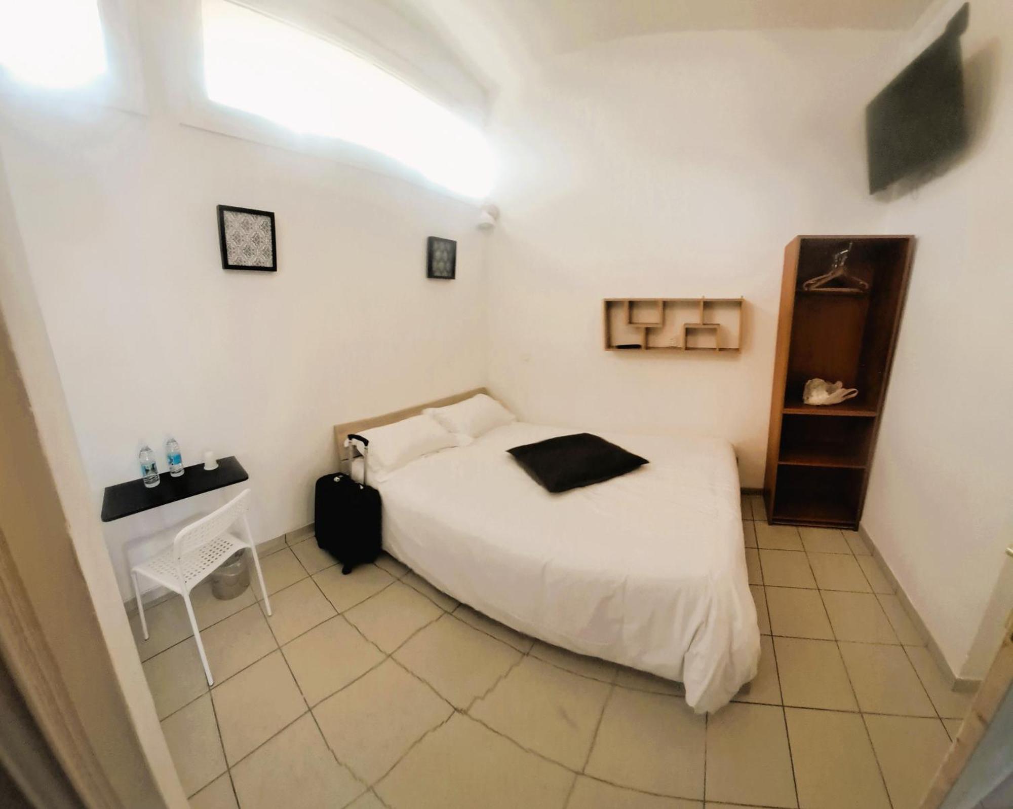 Le Sleeping Hotel 2*