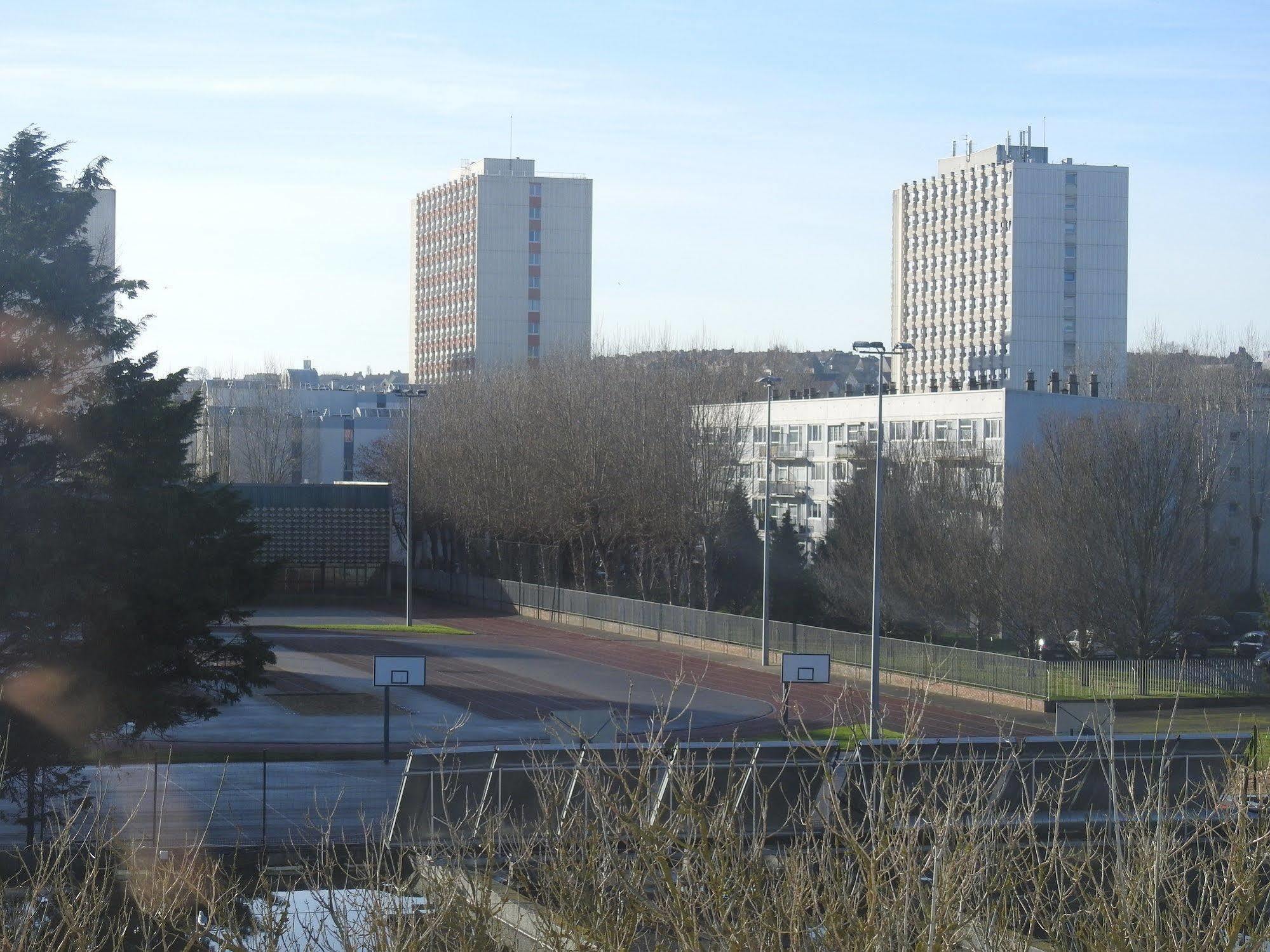 Hotel Le Sleeping 2*